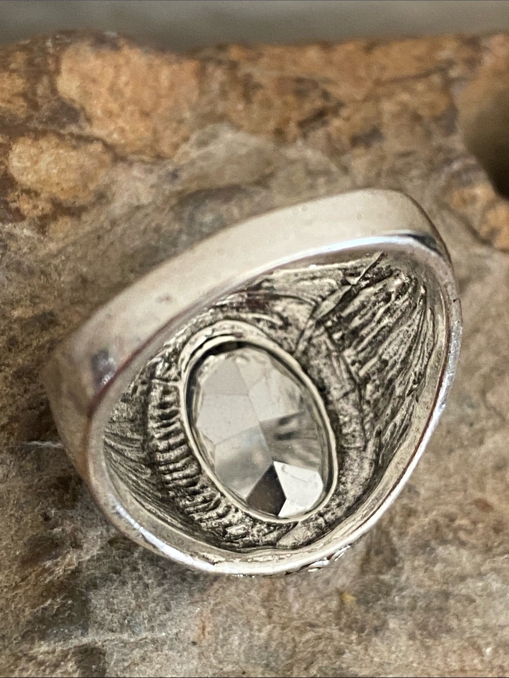5/$10❤️❤️❤️NEW Ornate Design Faceted Red Acrylic Cabochon Ring - Picture 5 of 6